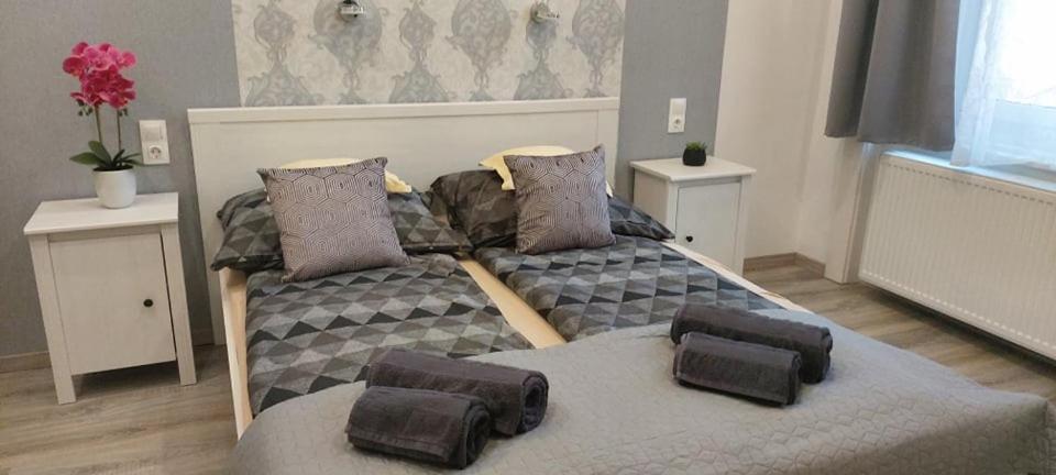 Pompar Belvarosi Apartman Segedin Dış mekan fotoğraf
