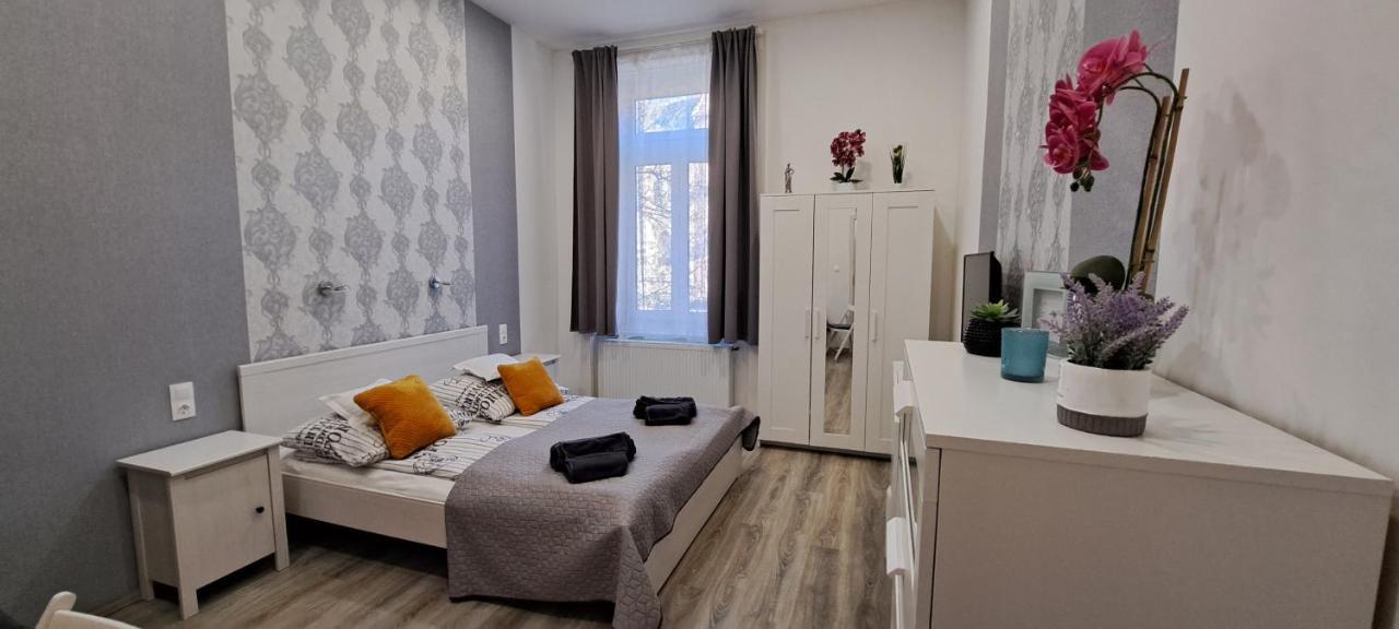 Pompar Belvarosi Apartman Segedin Dış mekan fotoğraf